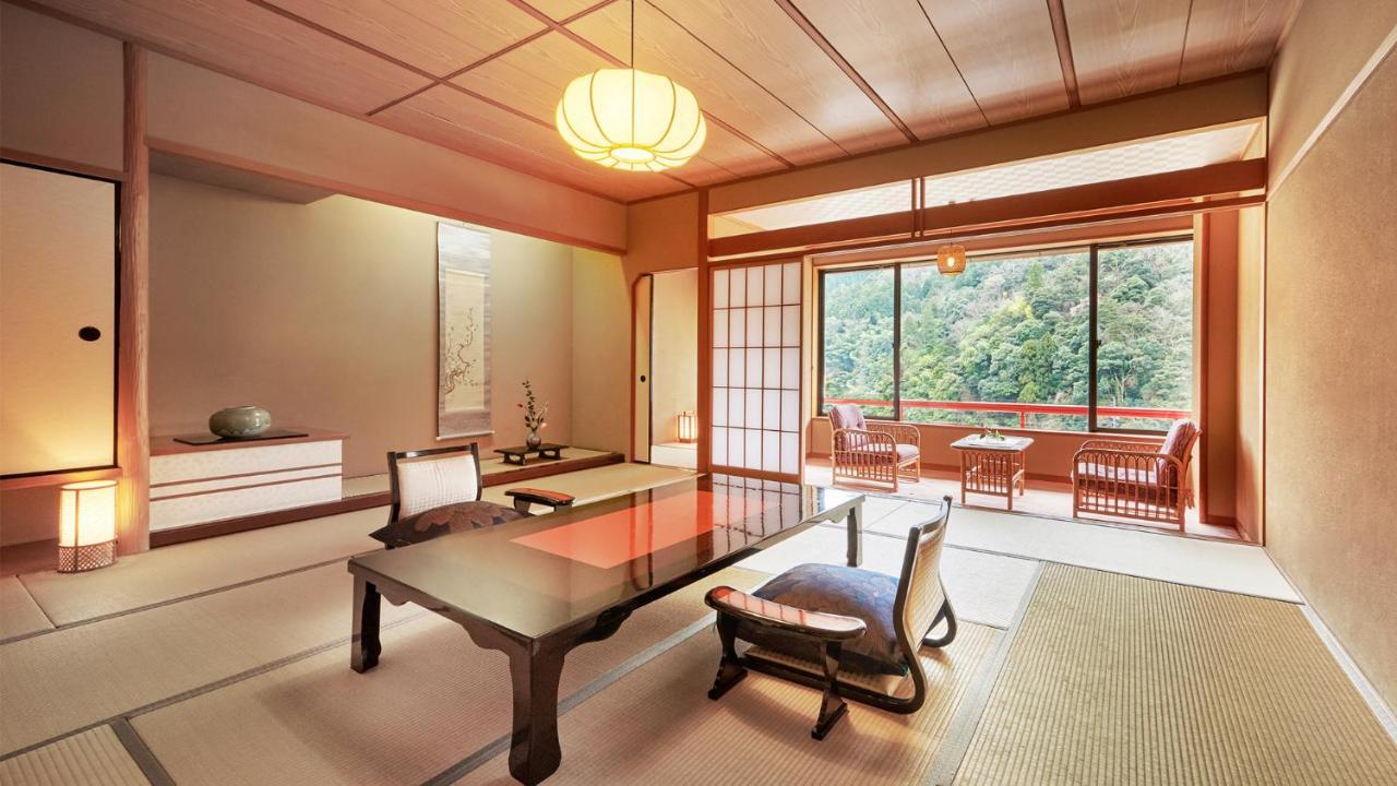 Mansuirou Hotel Misasa Bagian luar foto